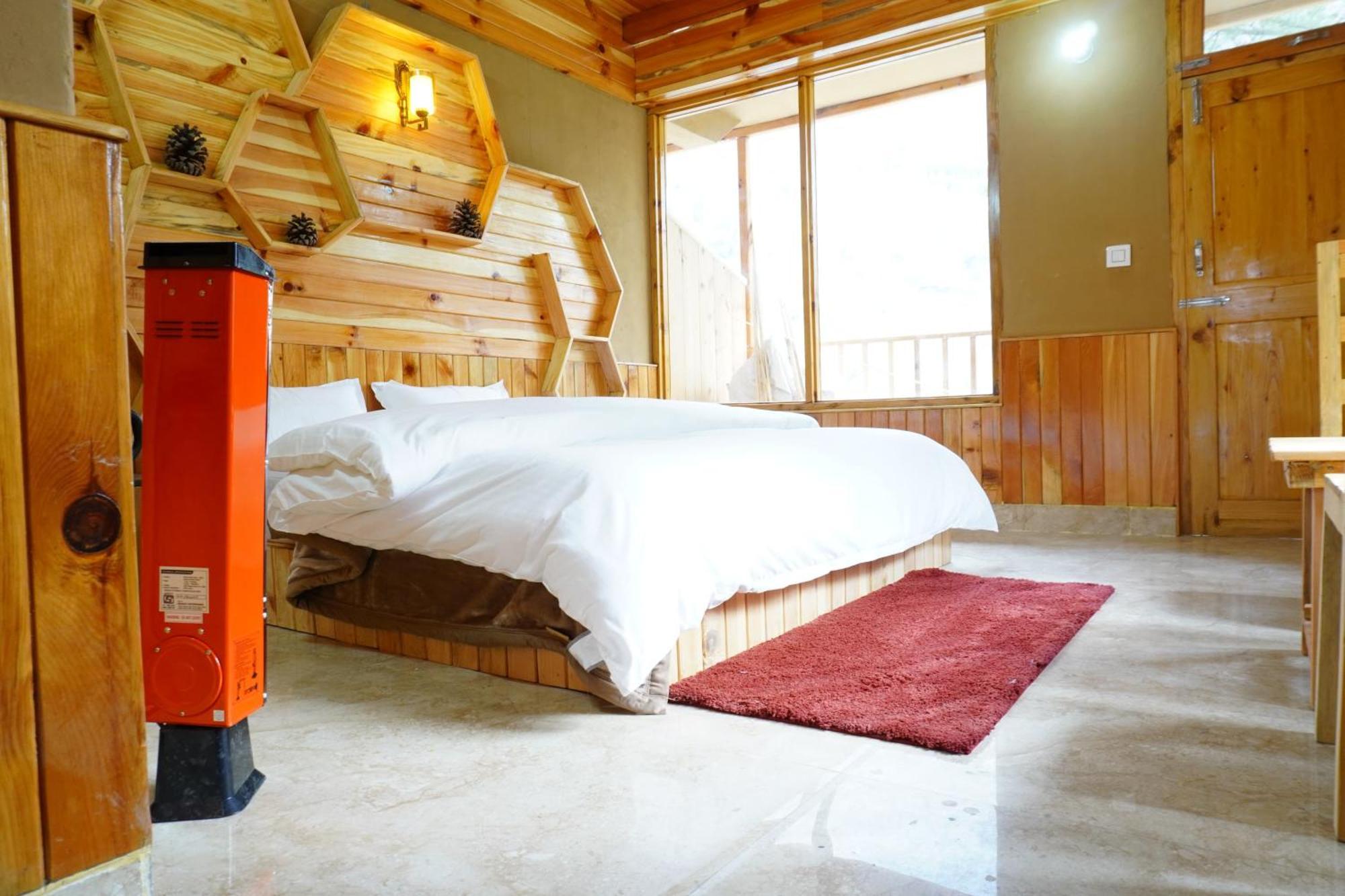 The Fiza Retreat Tirthan Banjār エクステリア 写真