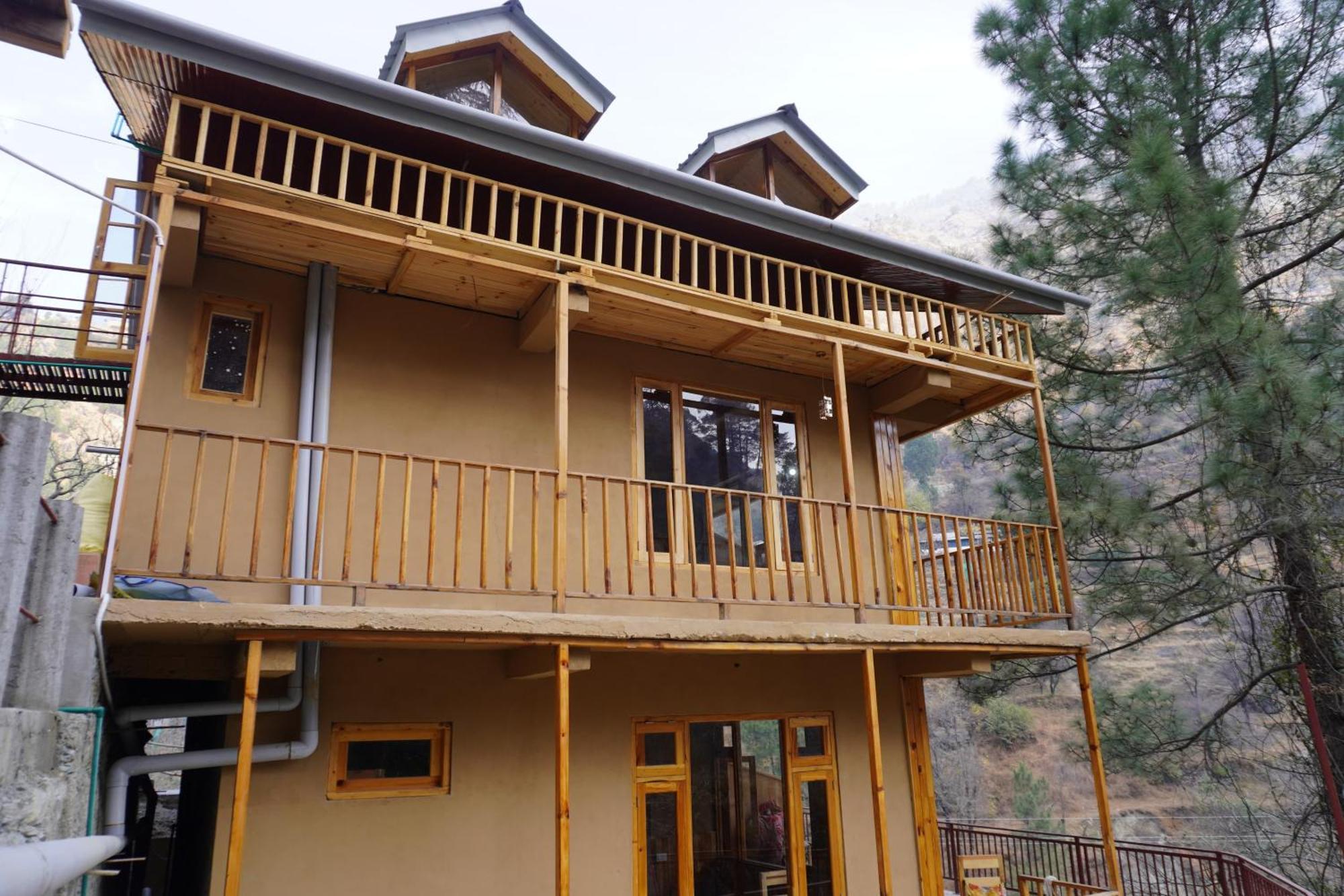 The Fiza Retreat Tirthan Banjār エクステリア 写真