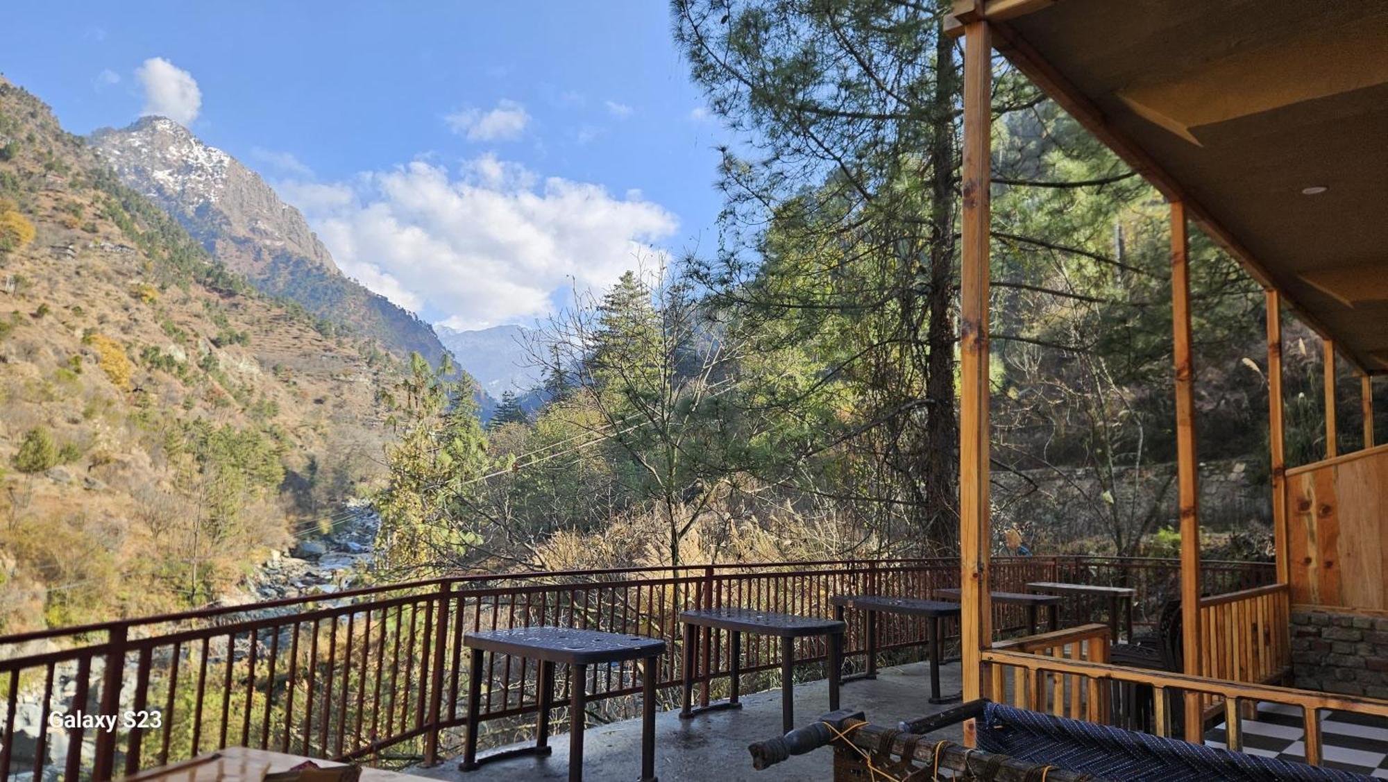 The Fiza Retreat Tirthan Banjār エクステリア 写真